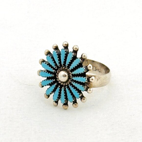 Zuni Sterling Silver & Turquoise Petit Point Ring - Size 7 - Picture 2 of 8